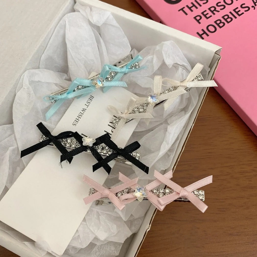 Beau - Triple-Bow Flower Decorated Alligator Hair Clip
