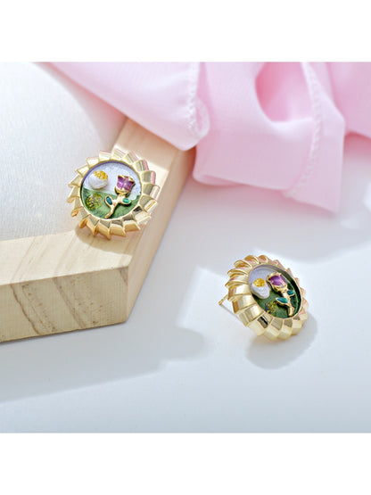 Earedge - Vintage Floral Stud Earrings