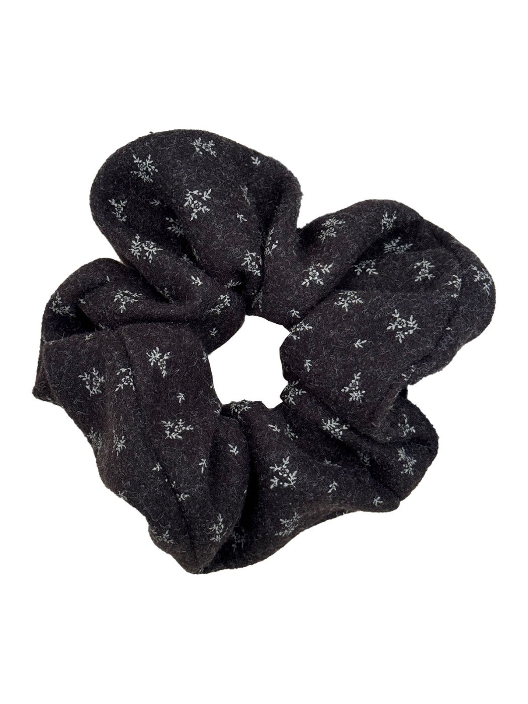 Gifty - Snowflake Knitted Hair Scrunchie