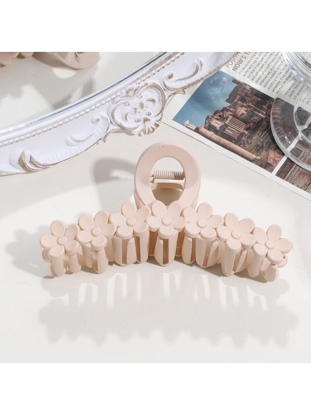 Beau - Matte Flower Design Plastic Alloy Claw Clip