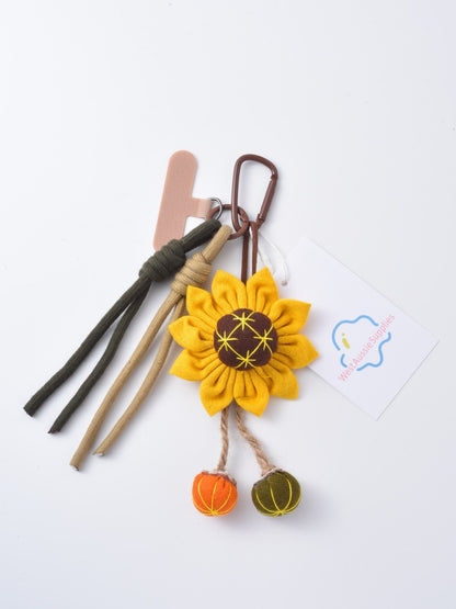 Keypus - Elegant Yellow Sunflower Keychain