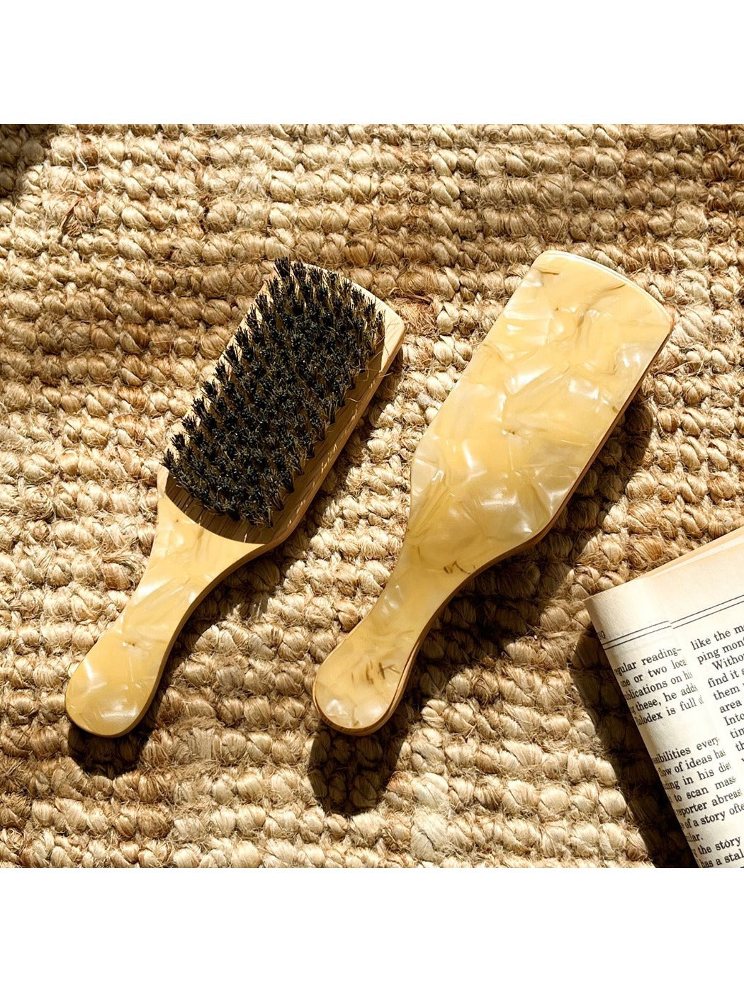 Camerow - Acetate Material Portable Hair Styling Brush