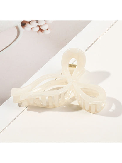 Beau - Openwork Bow Shaped Hair Claw Clip