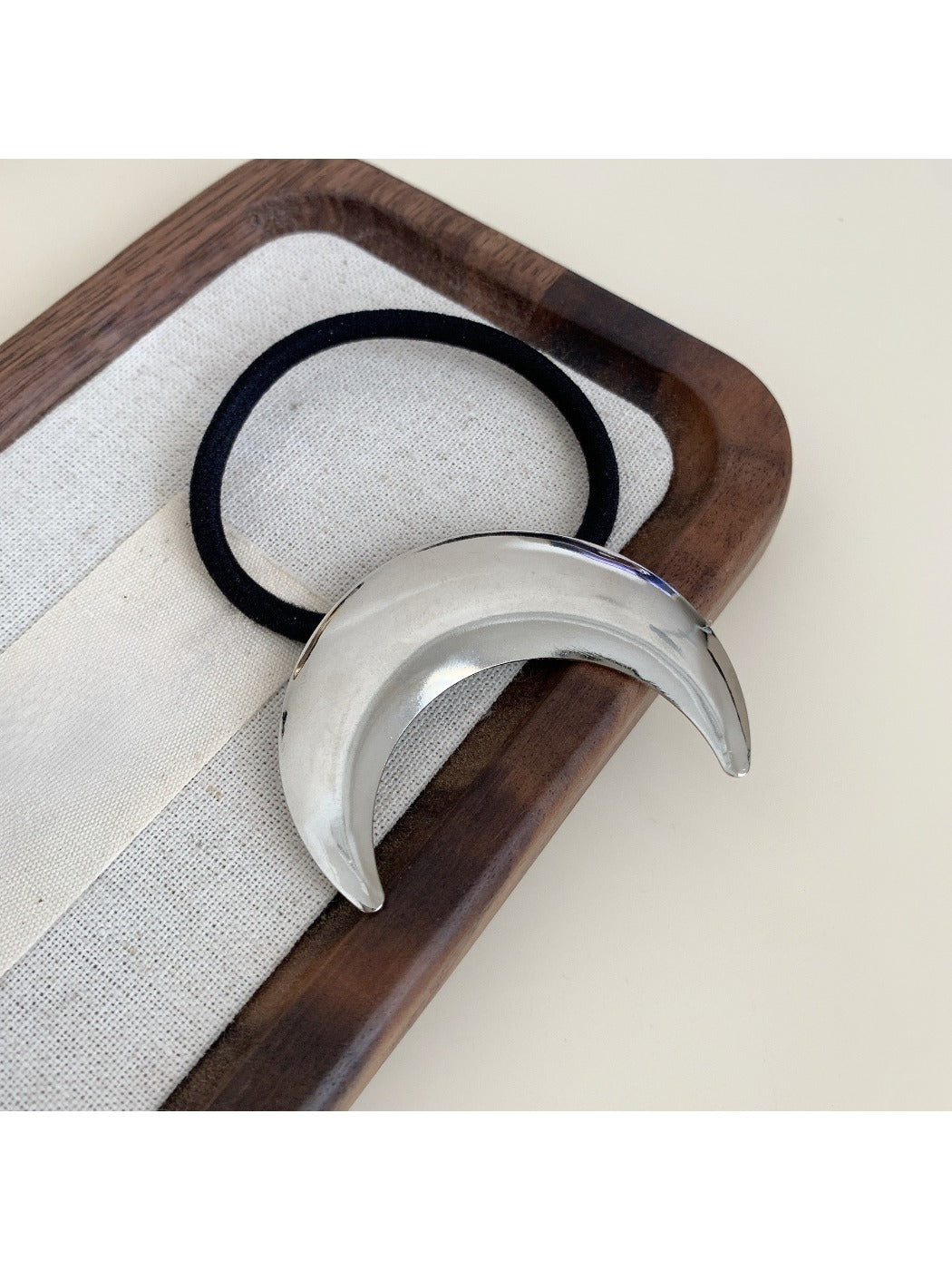 Gifty - Minimalist Geometric Hair Ties