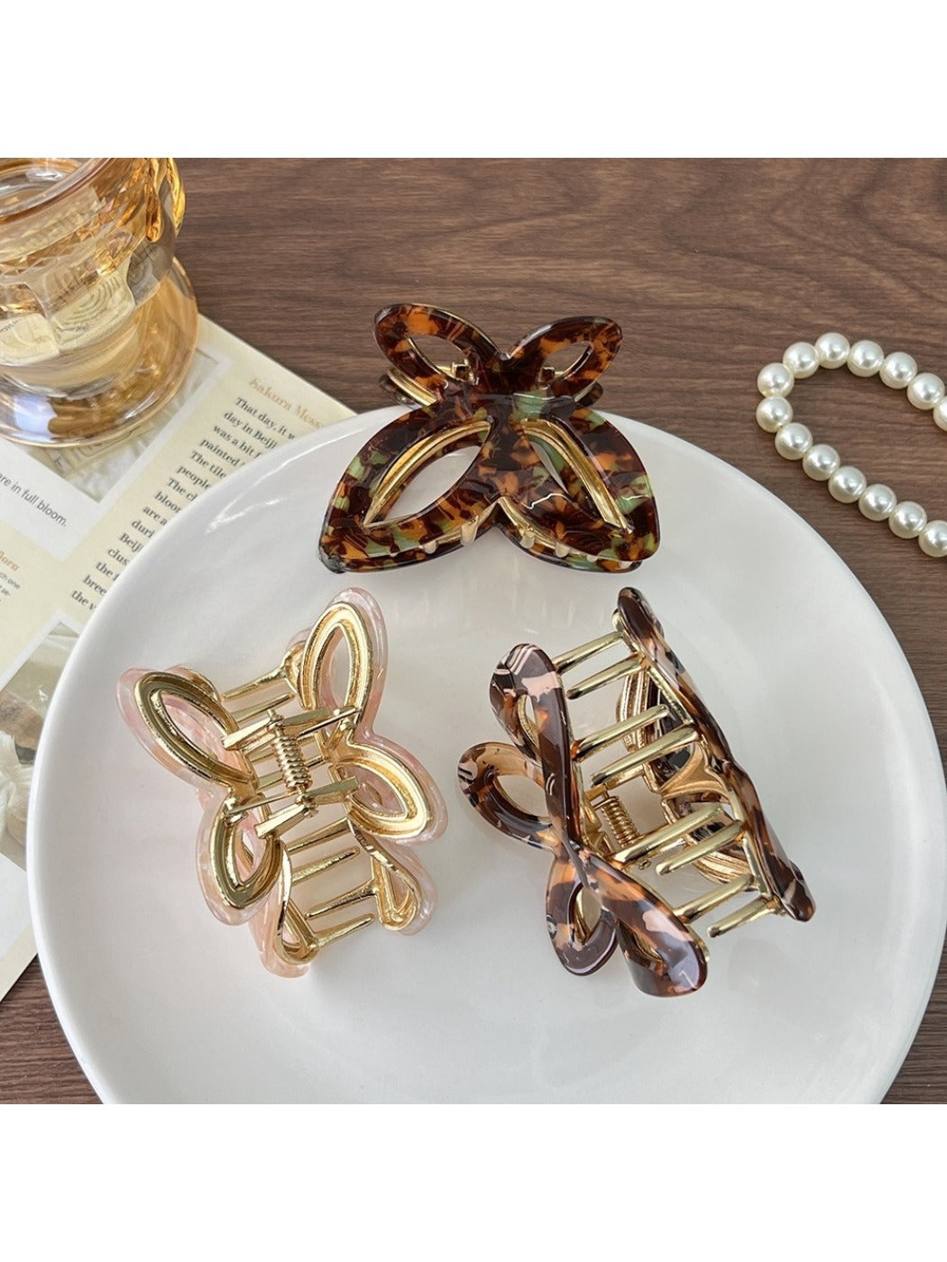 Beau - Sparkling Openwork Butterfly Hair Claw Clip