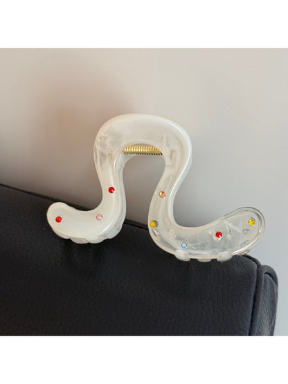 Beau - White Geometric Hair Claw Clip