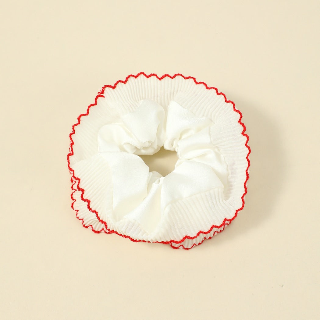 Gifty - Ruffled Lace Scrunchie