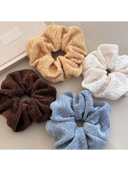 Gifty - Elegant Knitted Hair Scrunchie