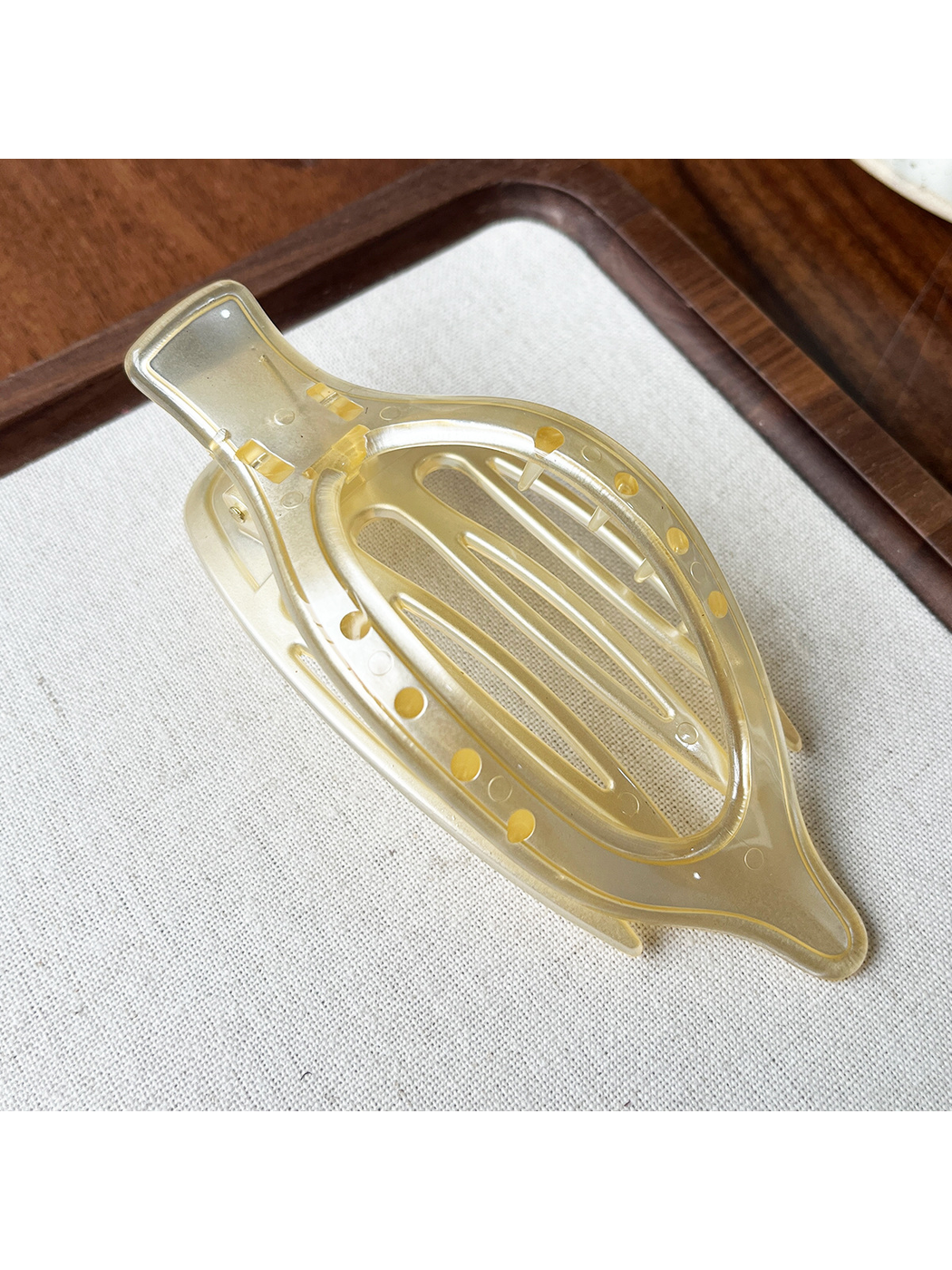 Beau - Large Bow Ring Detail Geometric PC Claw Clip