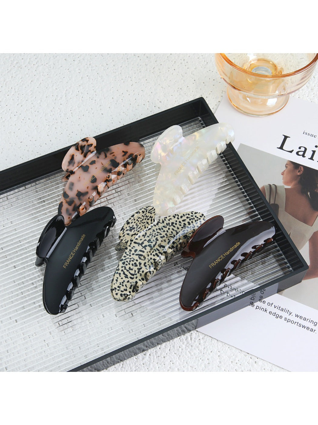Beau - Minimalist Hair Claw Clip