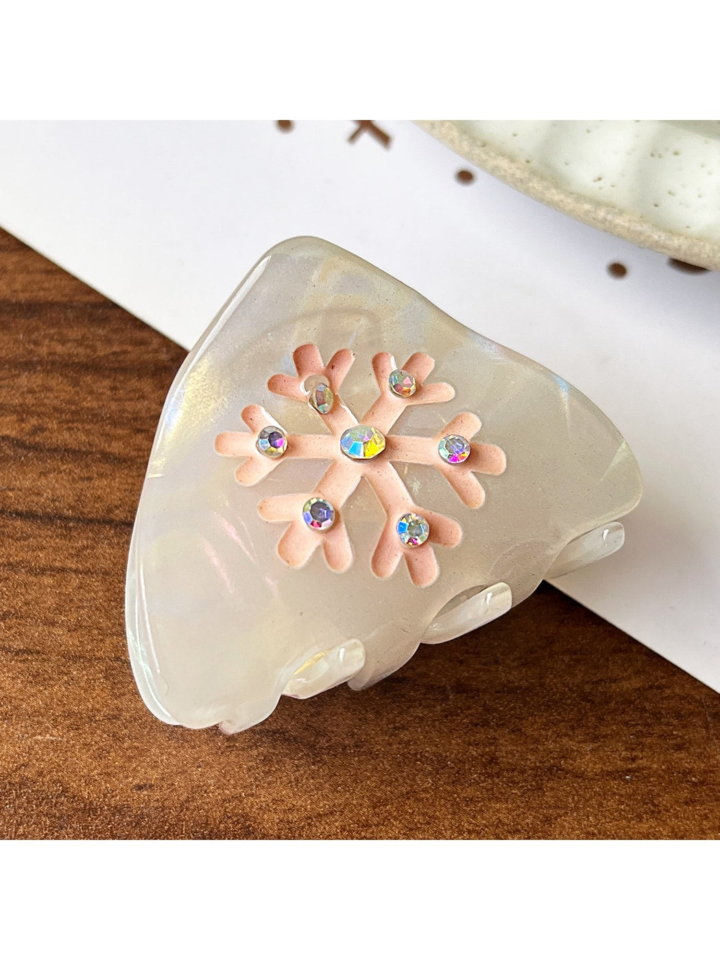 Beau - Modern Simple Flower Accent Claw Clip