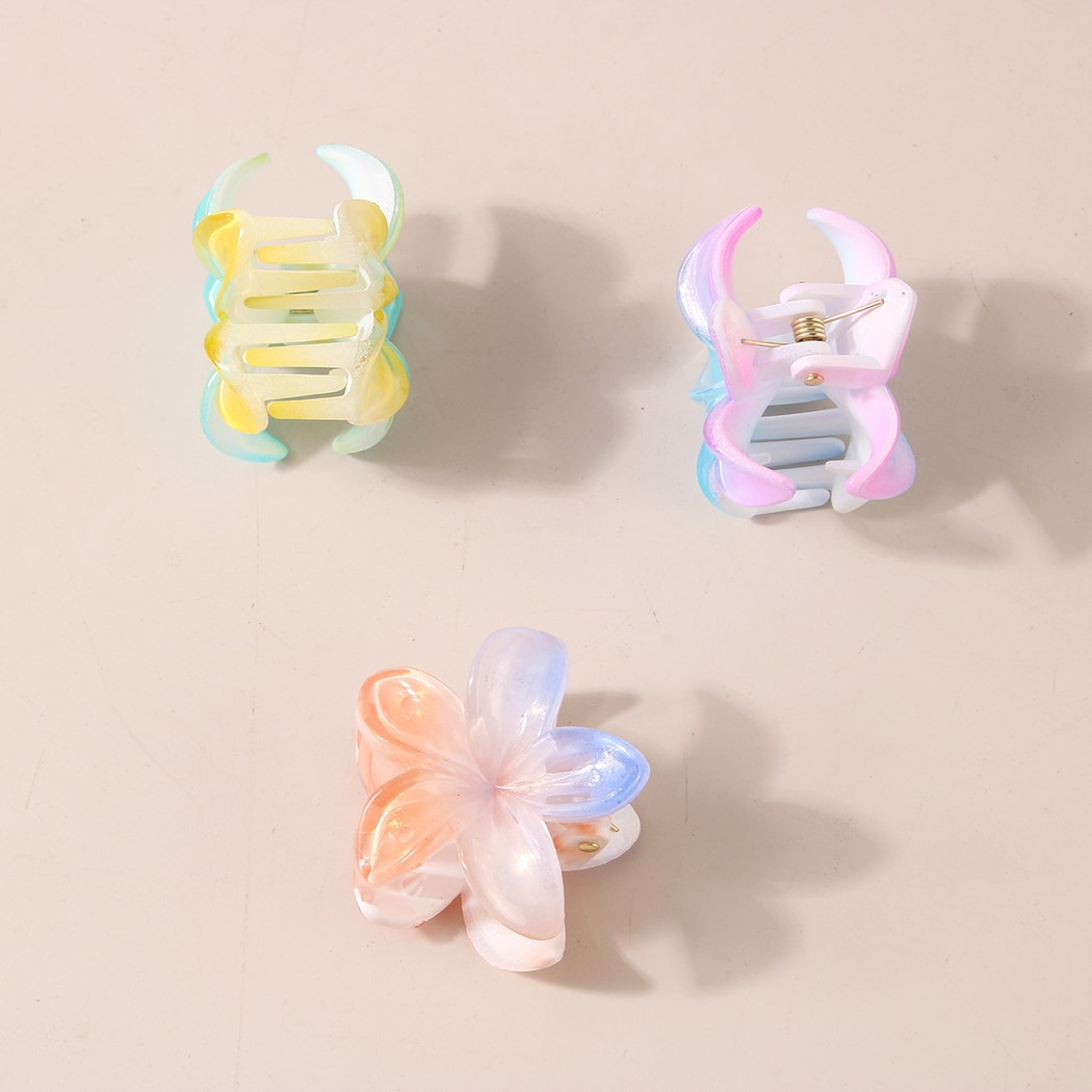 Beau - Gradient Petal Floral Plastic Claw Clip