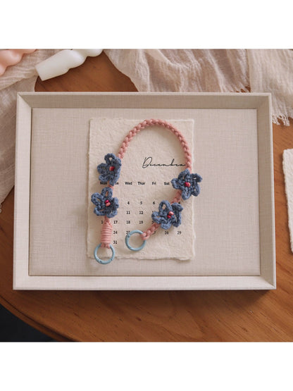 Keypus - Cute Flower Mobile Phone Lanyard