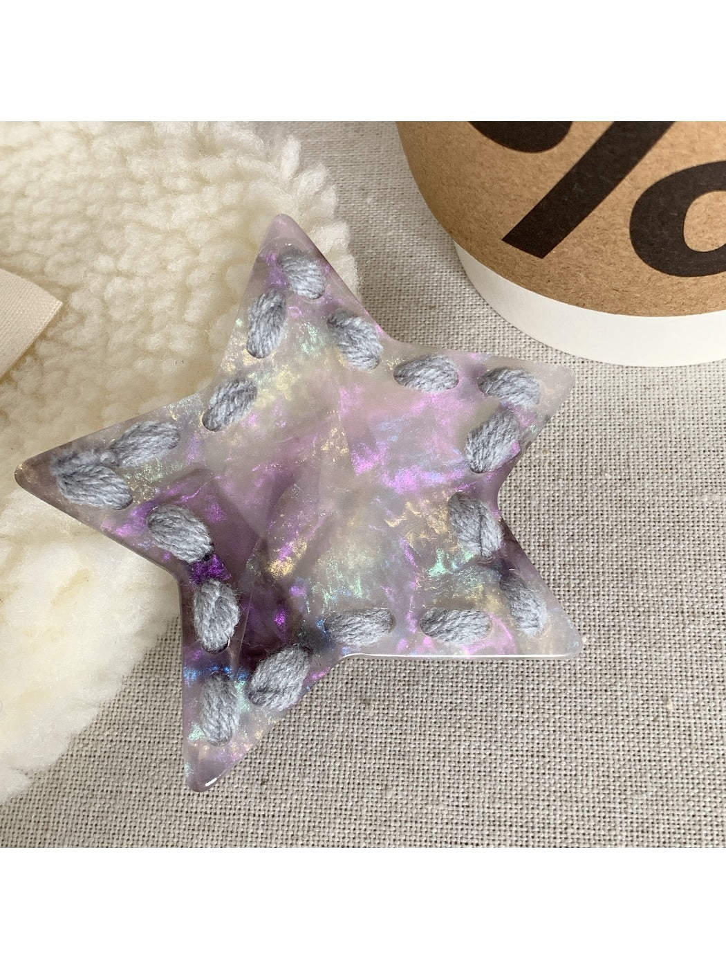 Beau - Star Shaped Geometric Hair Clip