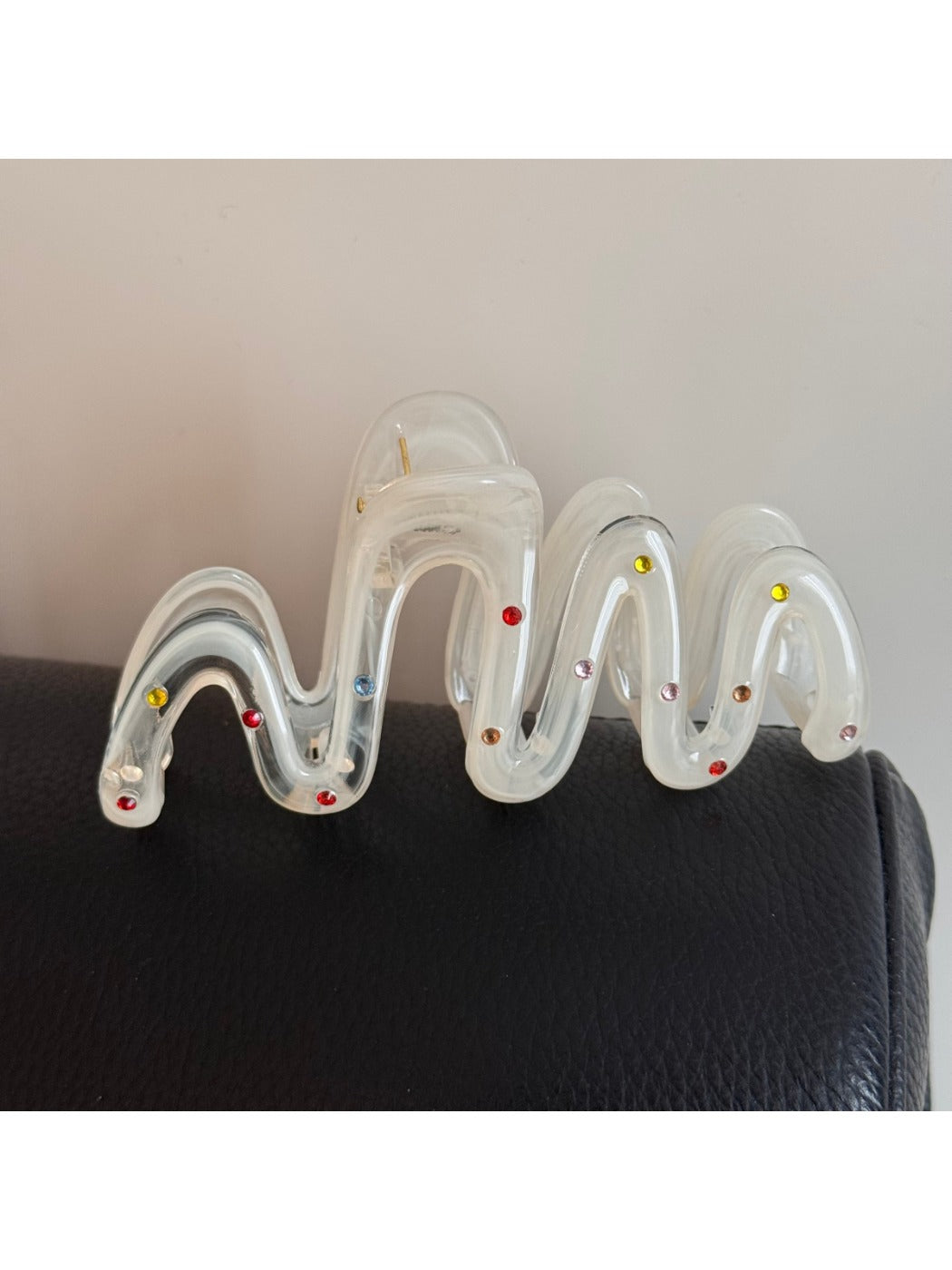 Beau - White Geometric Hair Claw Clip