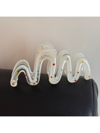 Beau - White Geometric Hair Claw Clip