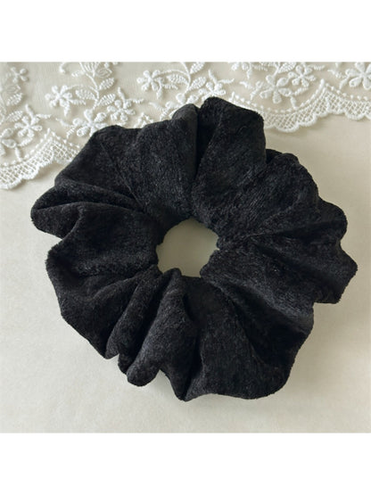 Gifty - Solid Color Plush Hair Ties