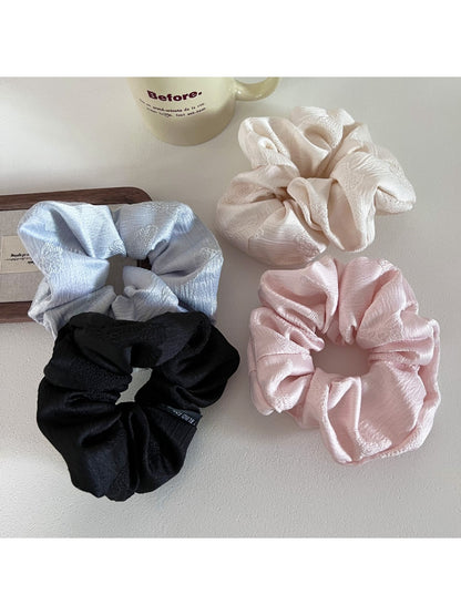 Gifty - Simple Textured Scrunchie for Women