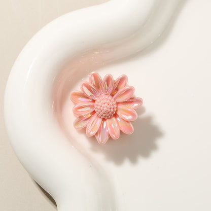 Beau - Minimalist Petal Shape Floral Claw Hair Clip