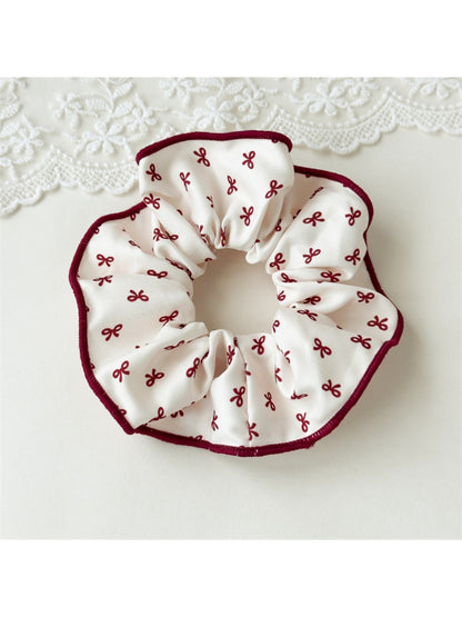 Gifty - Polka Dot Hair Circle