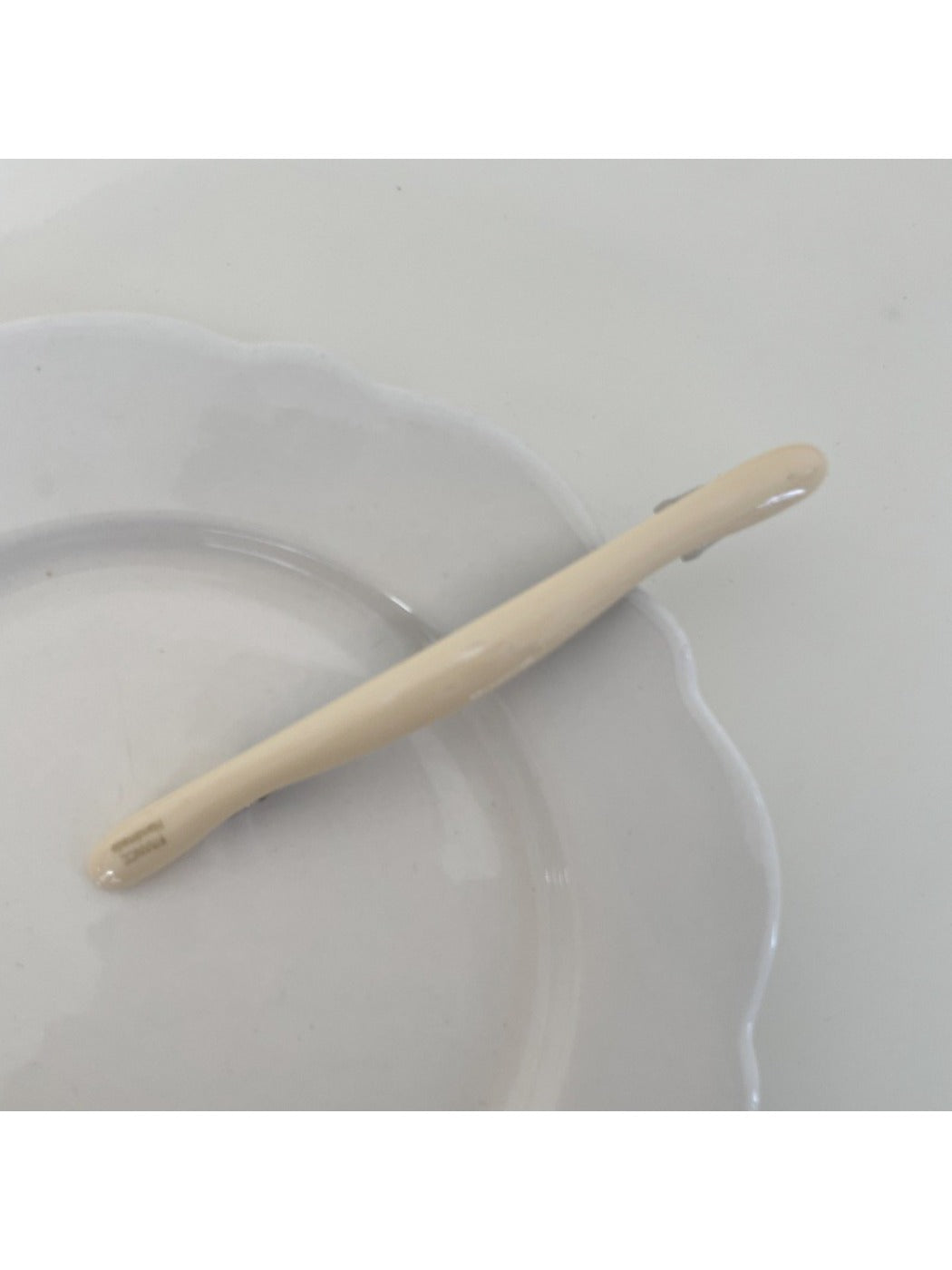 Beau - Minimalist Bar-Shaped Hair Clip