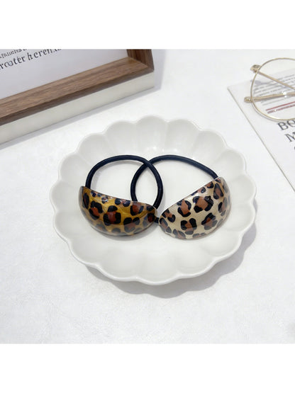 Gifty - Vintage Leopard Print Hair Tie