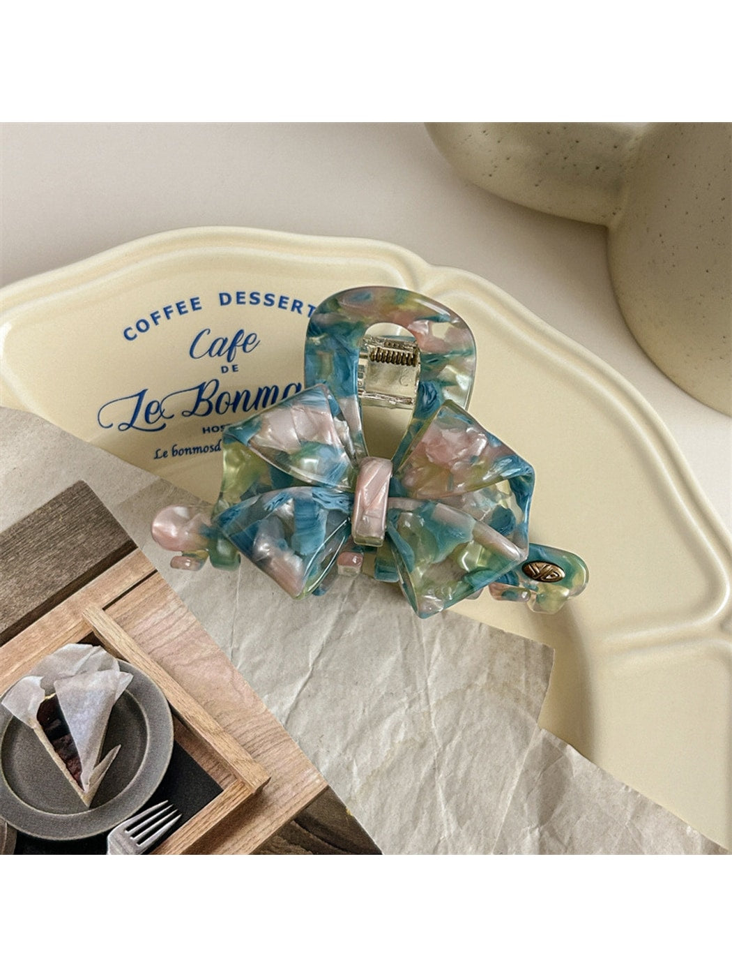 Beau - Alloy and Acetate Fiber Bow Shape Claw Clip