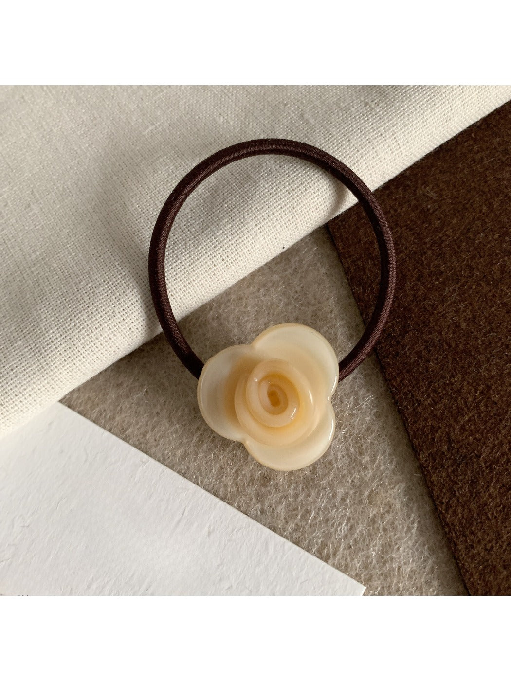 Gifty - Rose Pattern Acetate Hair Tie