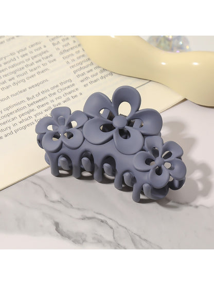 Beau - Elegant Three-Blossom Hair Clip