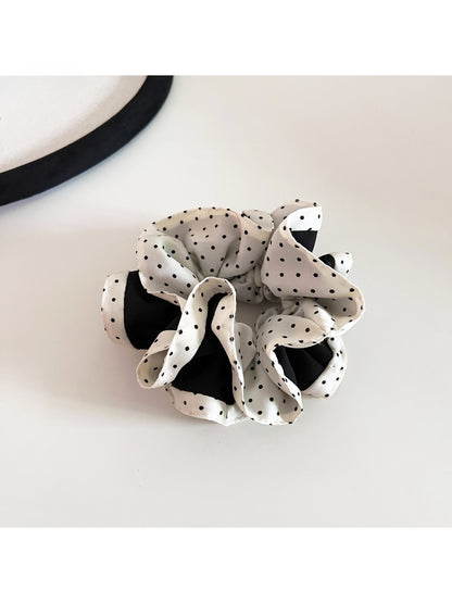 Gifty - Elegant Satin Polka Dot Scrunchie