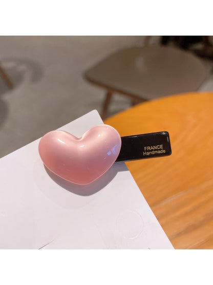 Beau - Adorable Heart Shaped Hair Clip