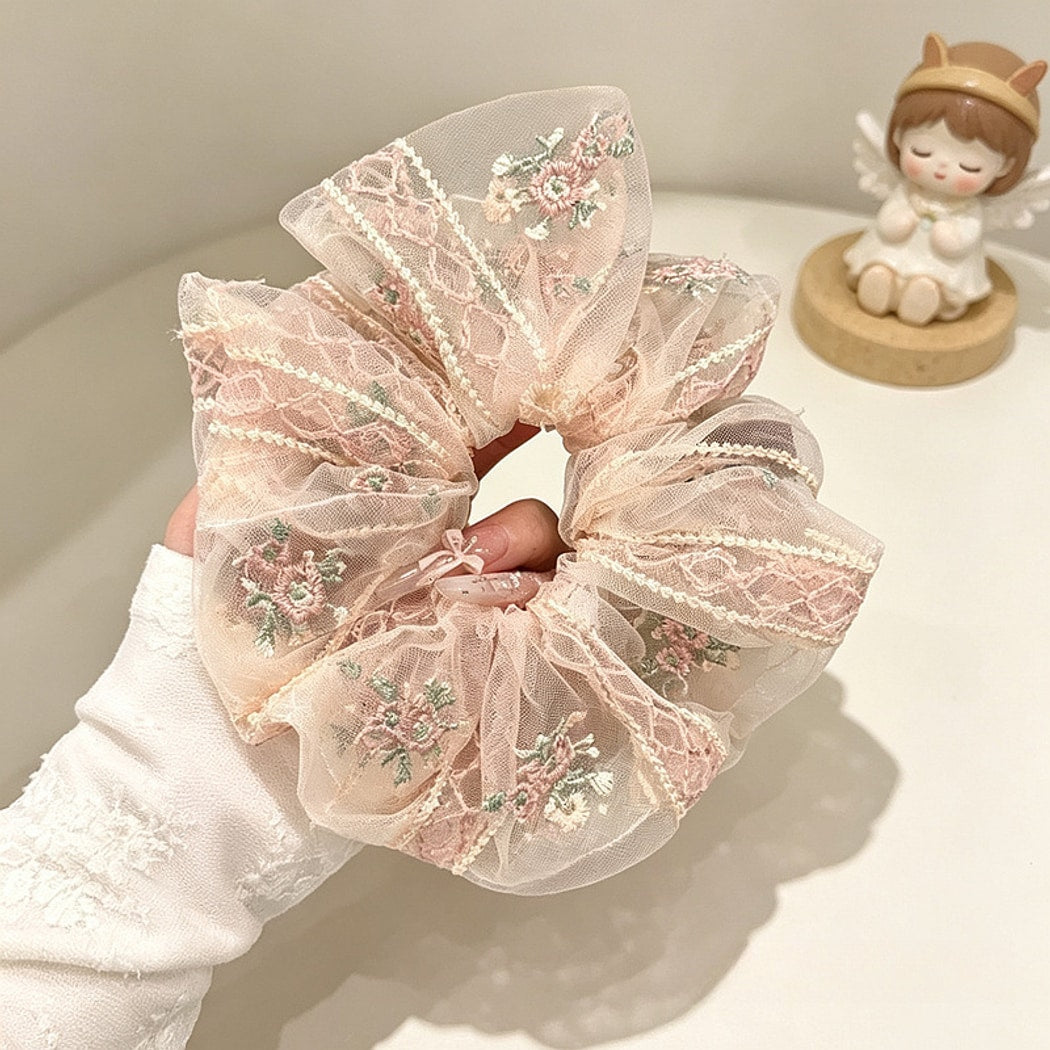 Gifty - Polyester Mesh Floral Embroidered Scrunchie