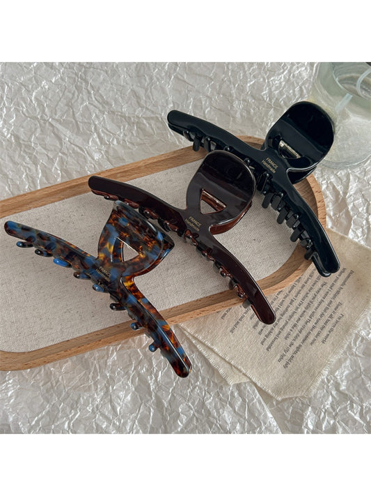Beau - Cutout Cross Design Acetate Hair Claw Clip