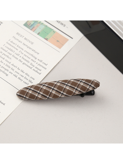 Beau - Plaid Fabric Oval Side Bangs Hair Clip