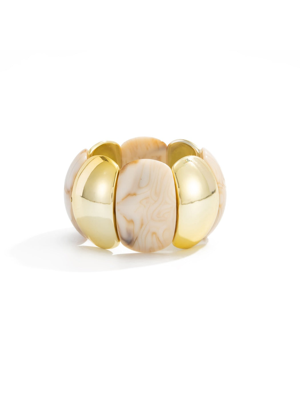 Lovra vintage textured link bracelet on a model’s wrist with neutral background