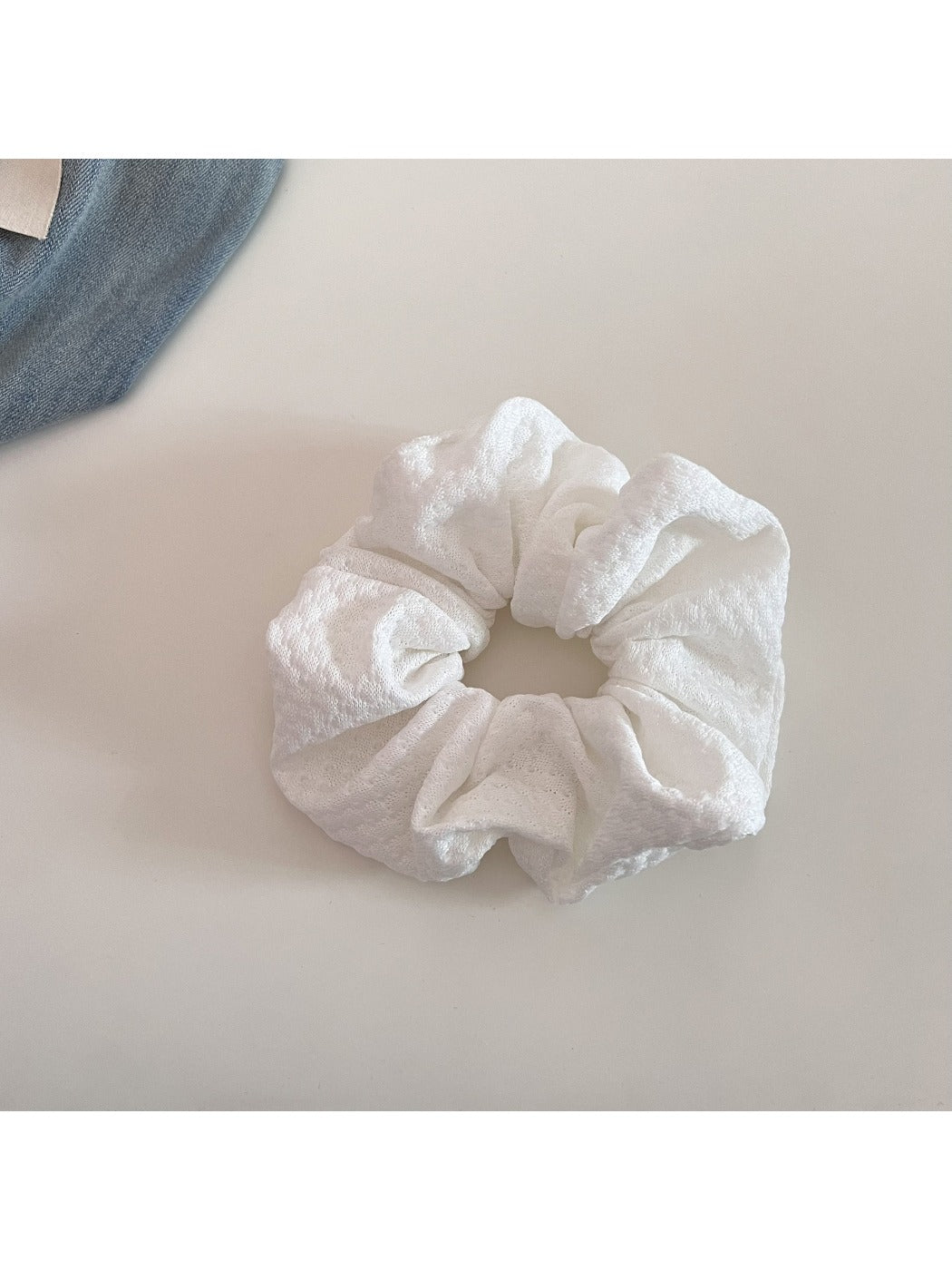 Gifty - Bubble Knit Scrunchie Hair Tie