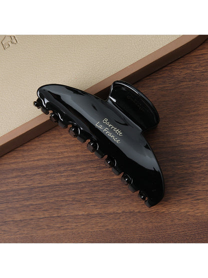 Beau - Large Fashion Hair Claw Clip