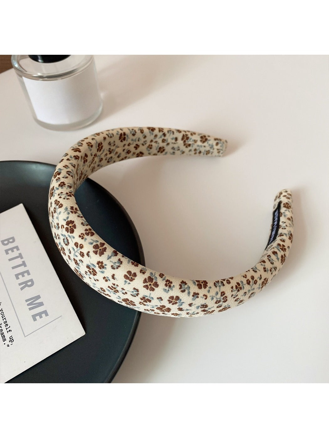 Top view of Gifty wide headband showing full floral print coverage