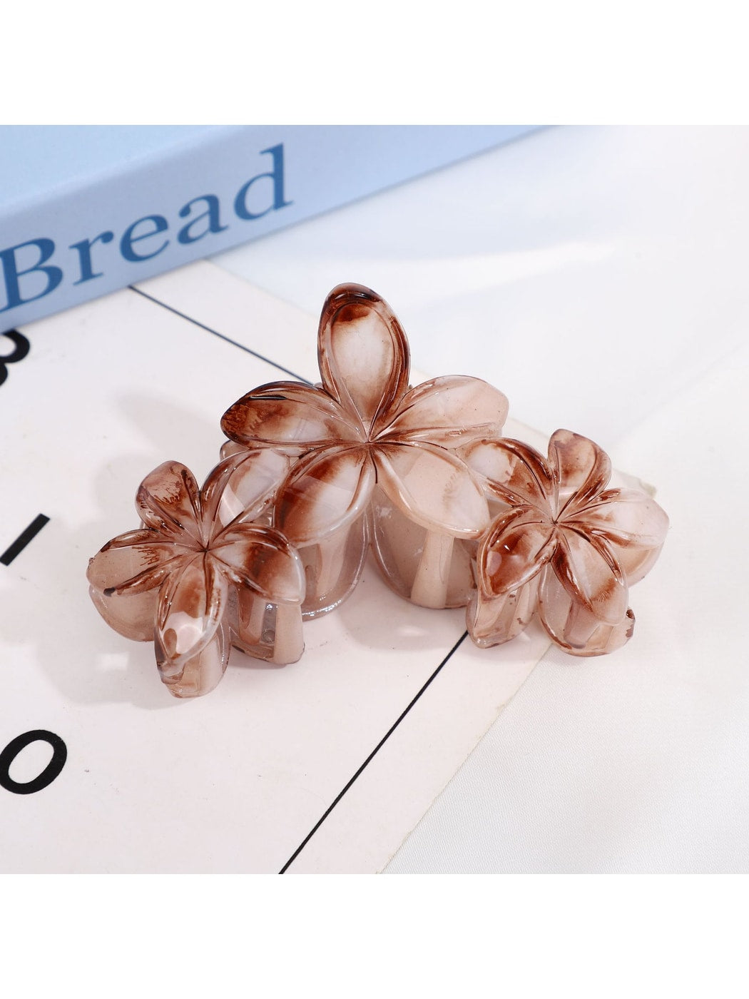 Beau - Plastic and Alloy Floral Hair Styling Claw Clip