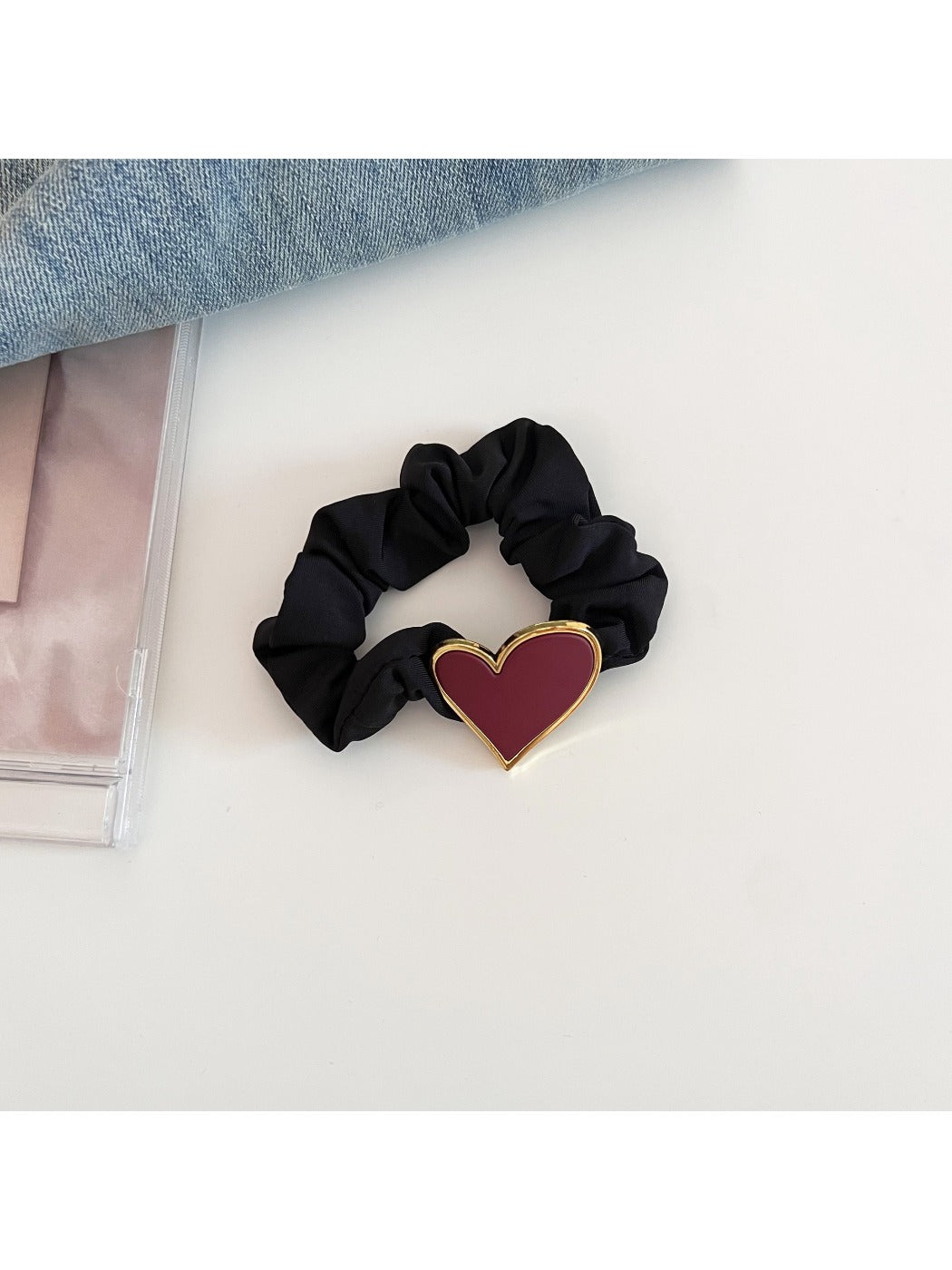 Gifty - Heart Shaped Cute Scrunchie