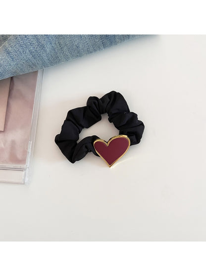 Gifty - Heart Shaped Cute Scrunchie