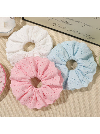 Gifty - Cream Colored Lace Hair Loop