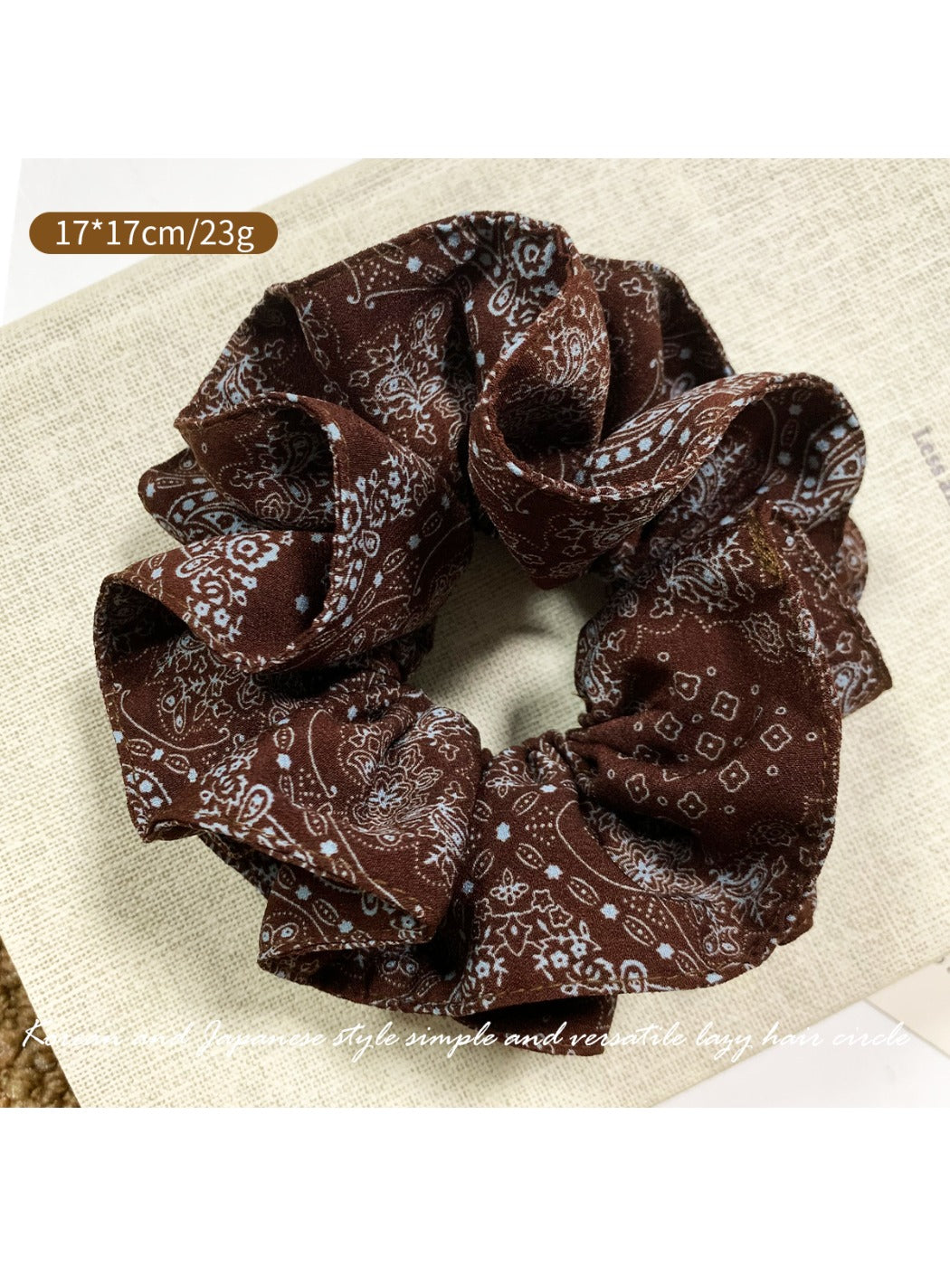 Gifty - Lazy Cashew Flower Scrunchie