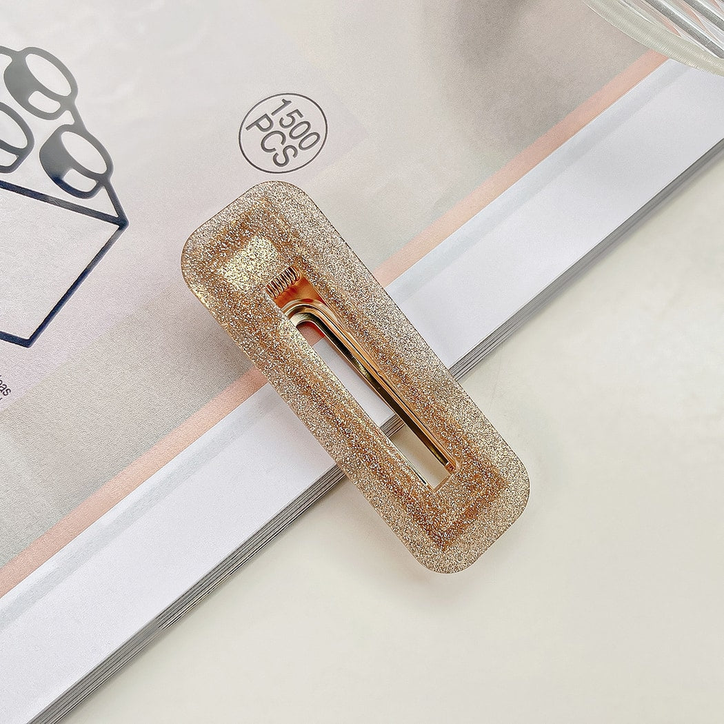 Beau - Glossy Teardrop Shaped Openwork Hair Clip