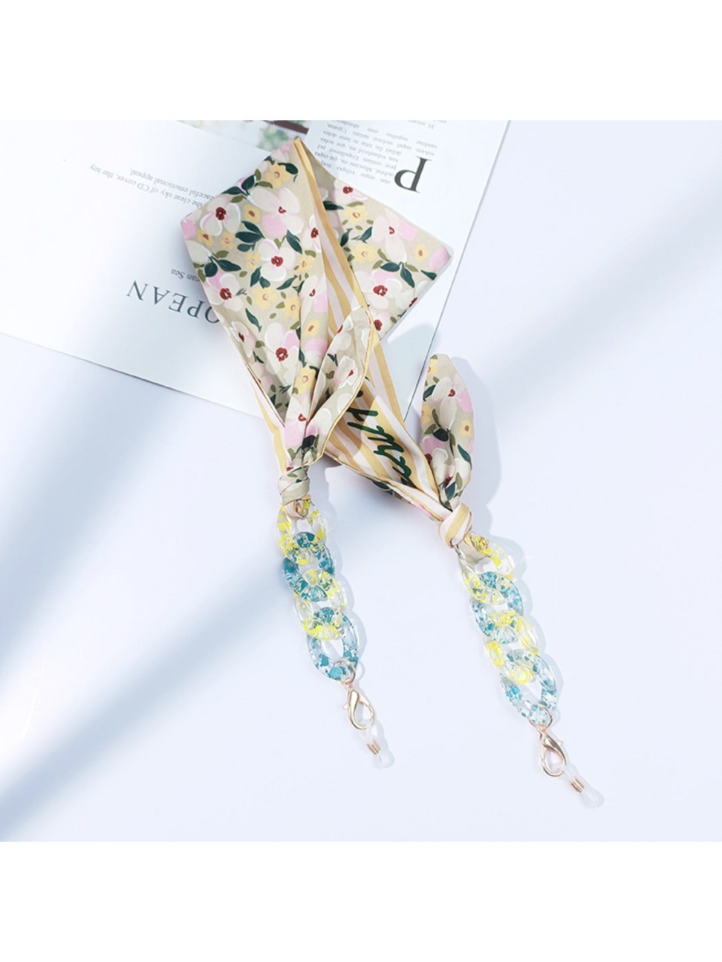 Velra - Elegant Ribbon Eyeglass Strap