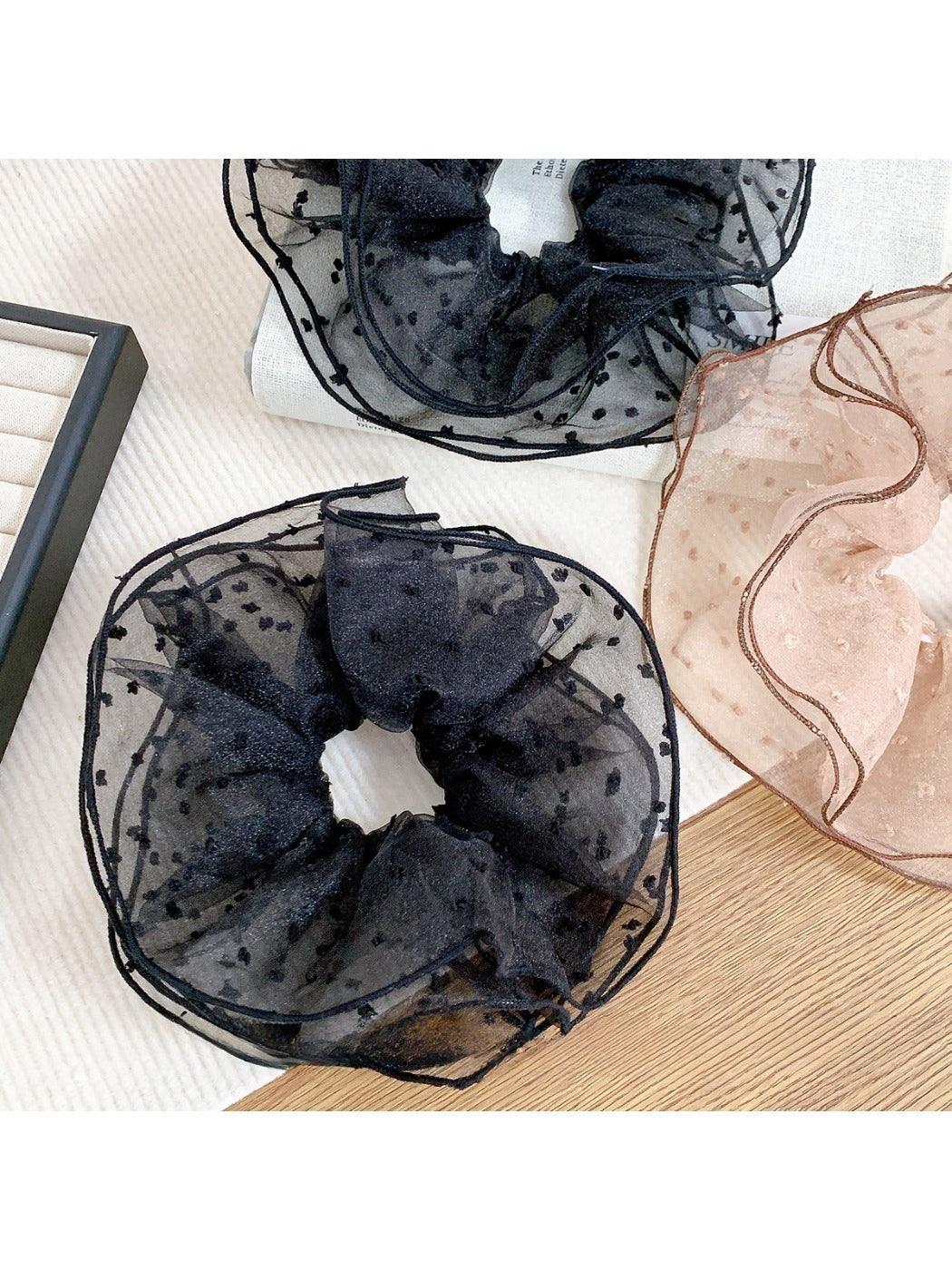 Gifty - Ballet Style Polka Dot Hair Loop