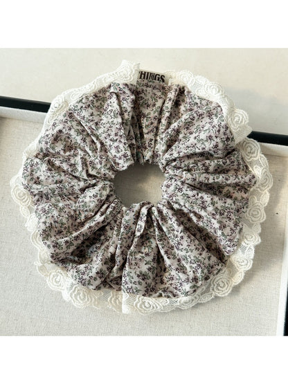 Gifty - Lace Floral Hair Scrunchie