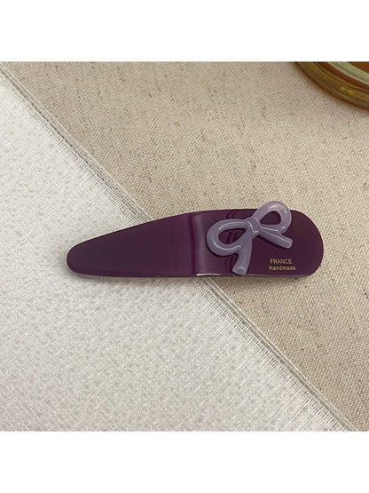 Beau - Bow Embellished Oval Hair Clip