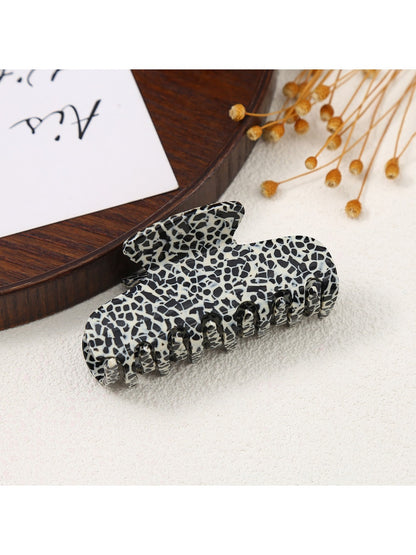Beau - Minimalist Oversized Hair Clips for Women