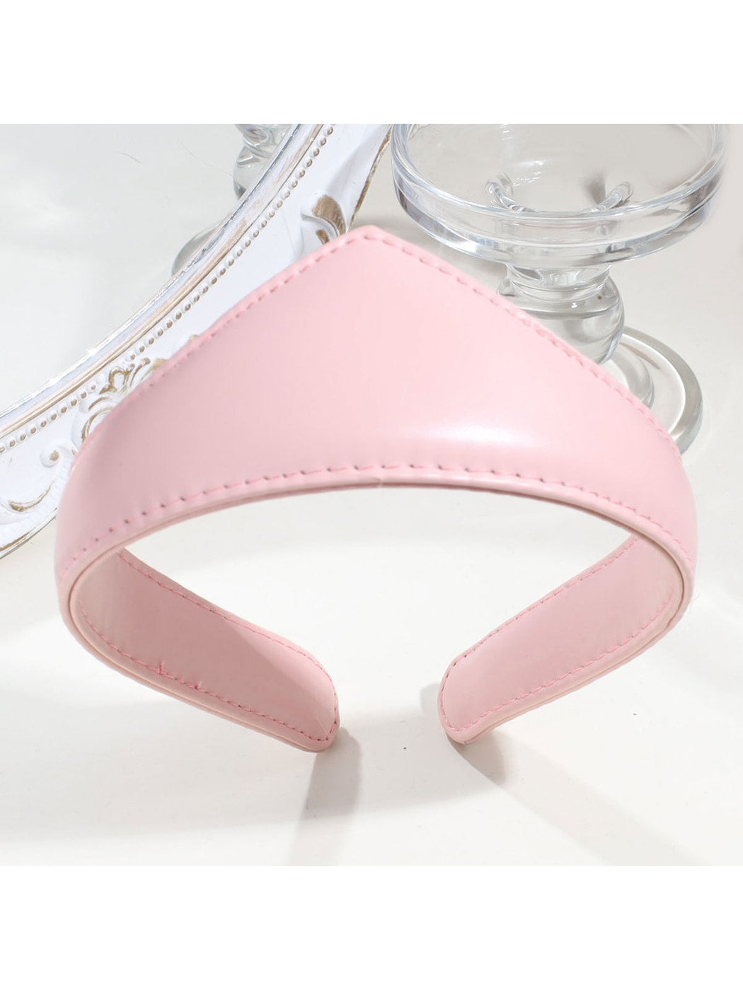 Gifty - Padded PU Court Style Fashion Headband